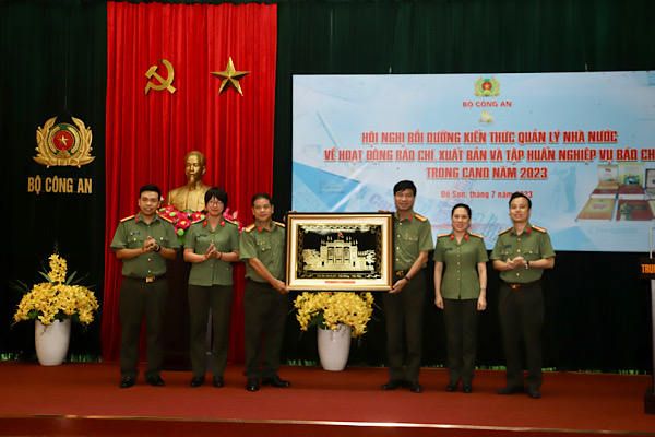 Bế mạc hội nghị tập huấn nghiệp vụ báo chí trong Công an nhân dân năm 2023